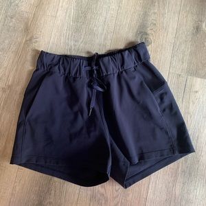 Lulu shorts